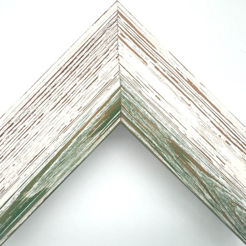 Cornice da tela  graffiata shabby bianco-verde  art. 006FB769