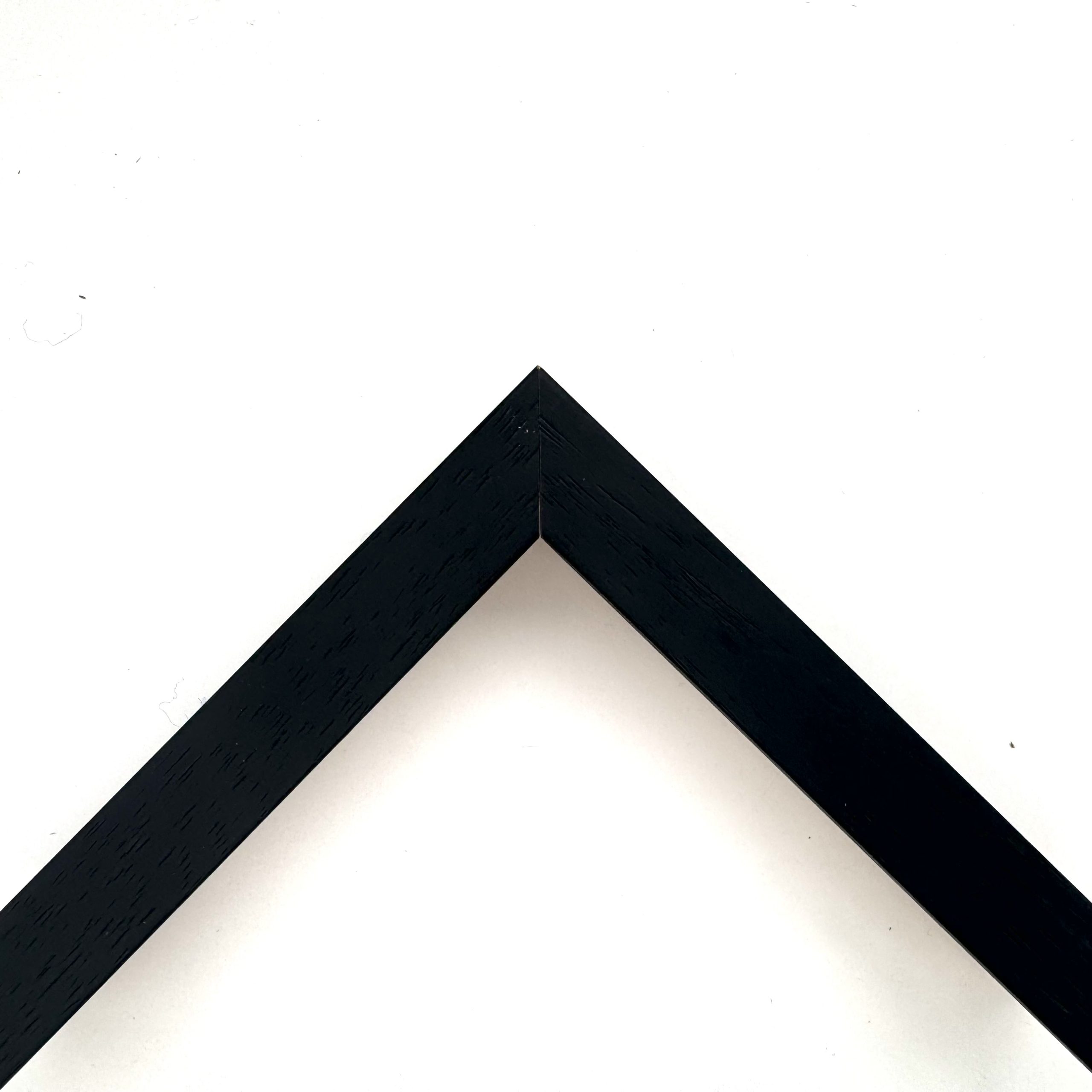 Cornice a cassetta laccato opaco nero art. 2031474ECO