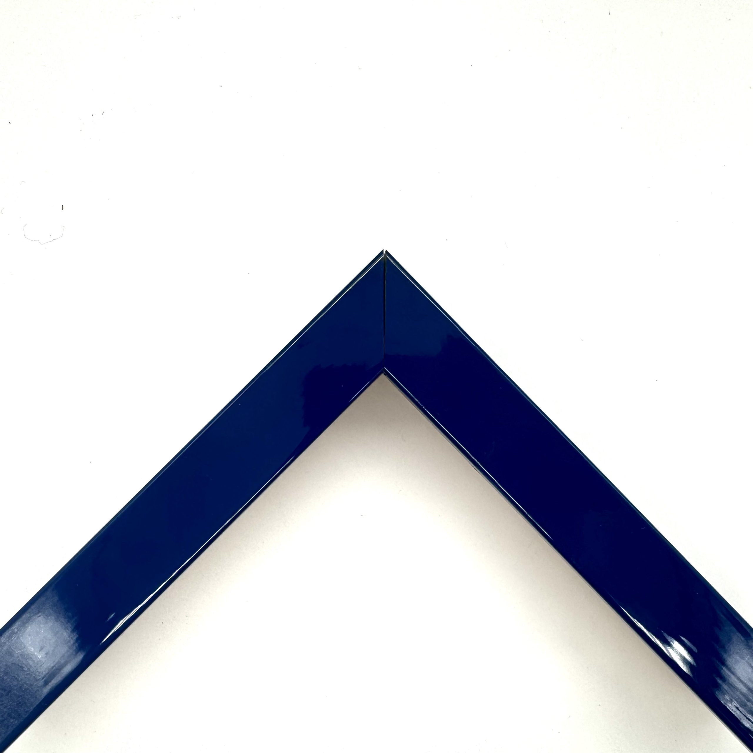 Cornice a cassetta colorato laccato luc blu art. 2031F10040