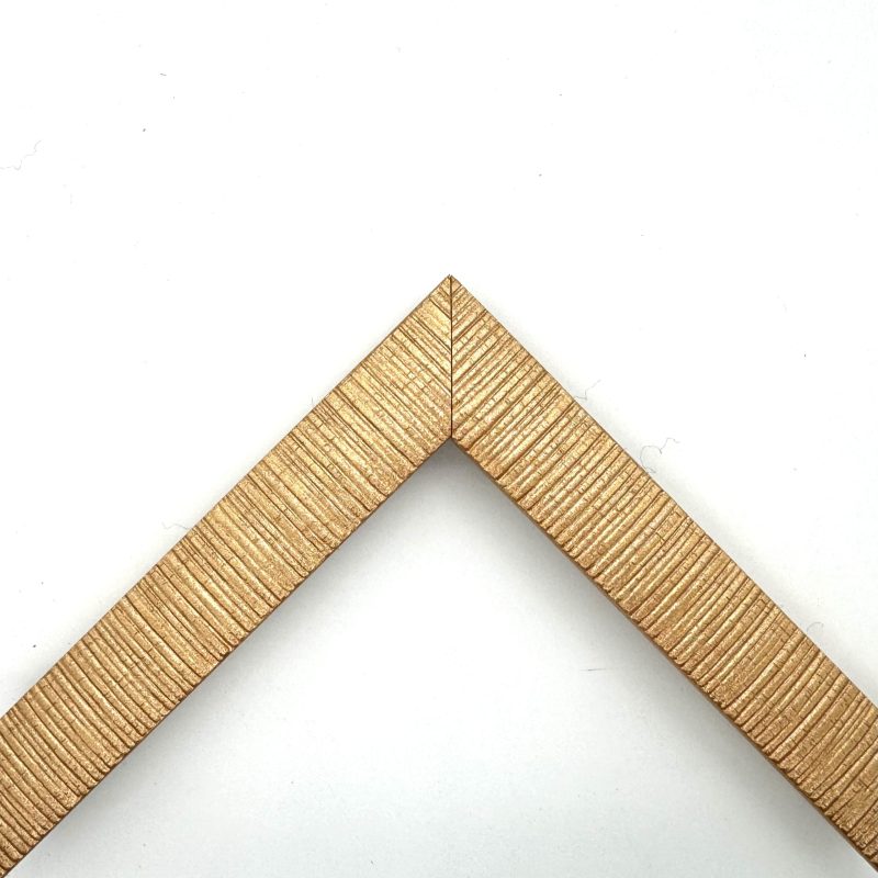 Cornice colorato poro aperto stampata oro art. 427STAB673