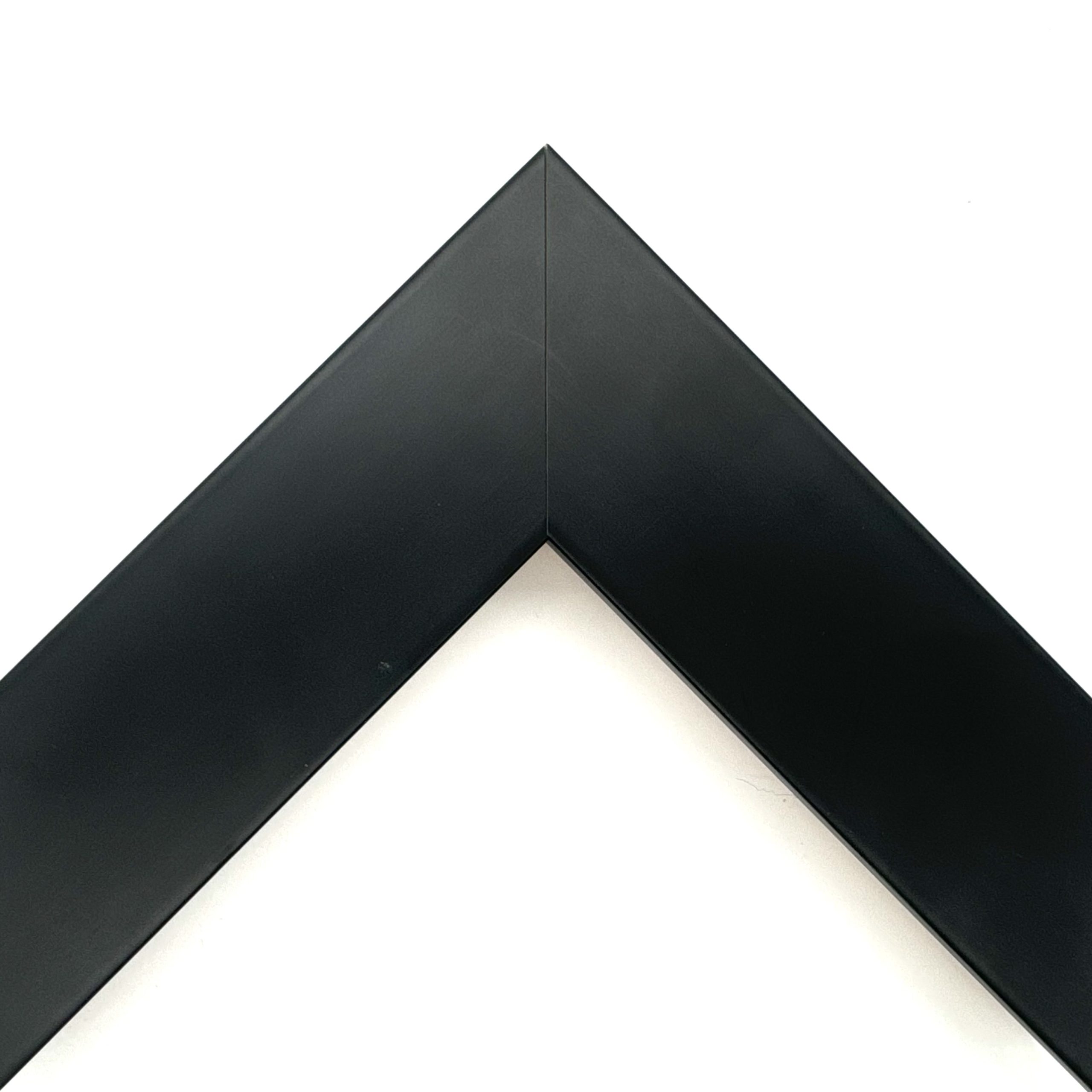 Cornice piatta laccato opaco nero art. 4520A22OP