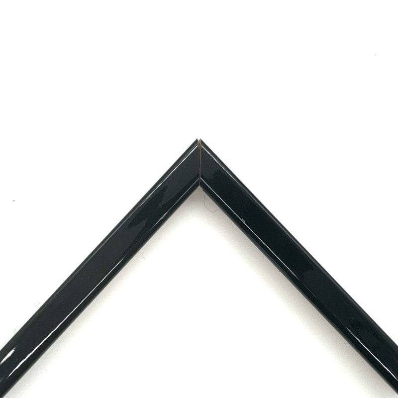 Cornice laccato luc nero art. 453F220