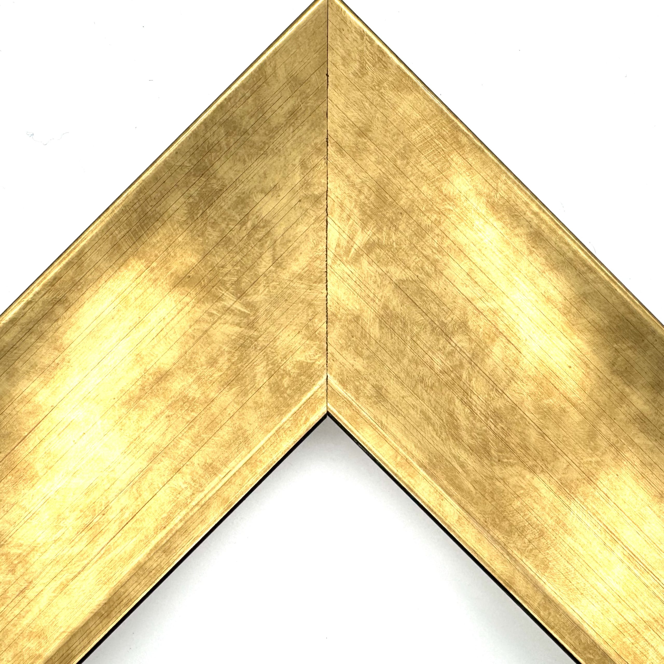 Gold embossed films mouldings art. 568MDKJO