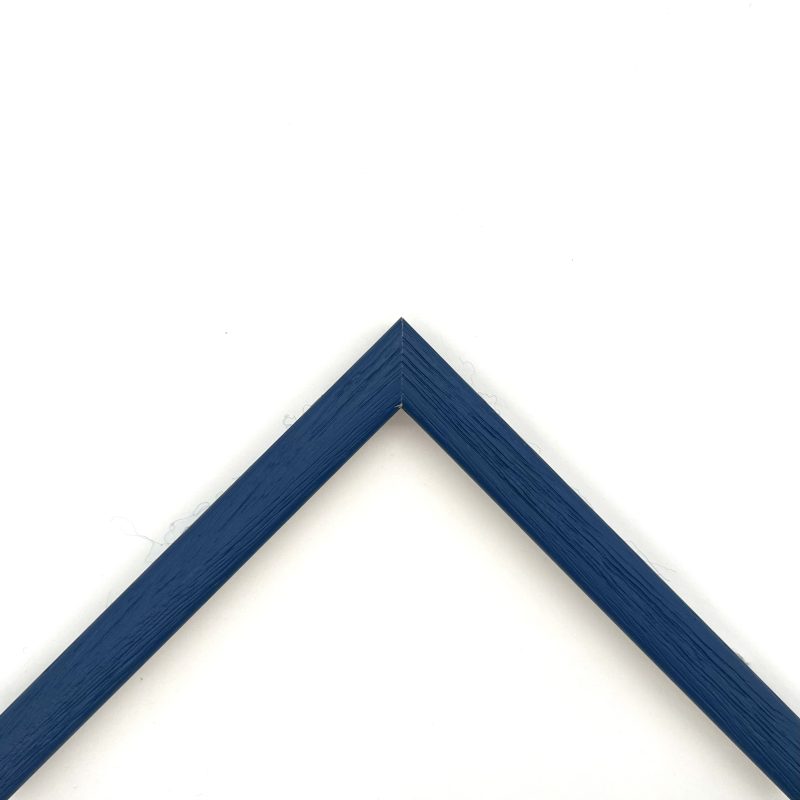 Blue coloured scratched mouldings art. TONDA2GR