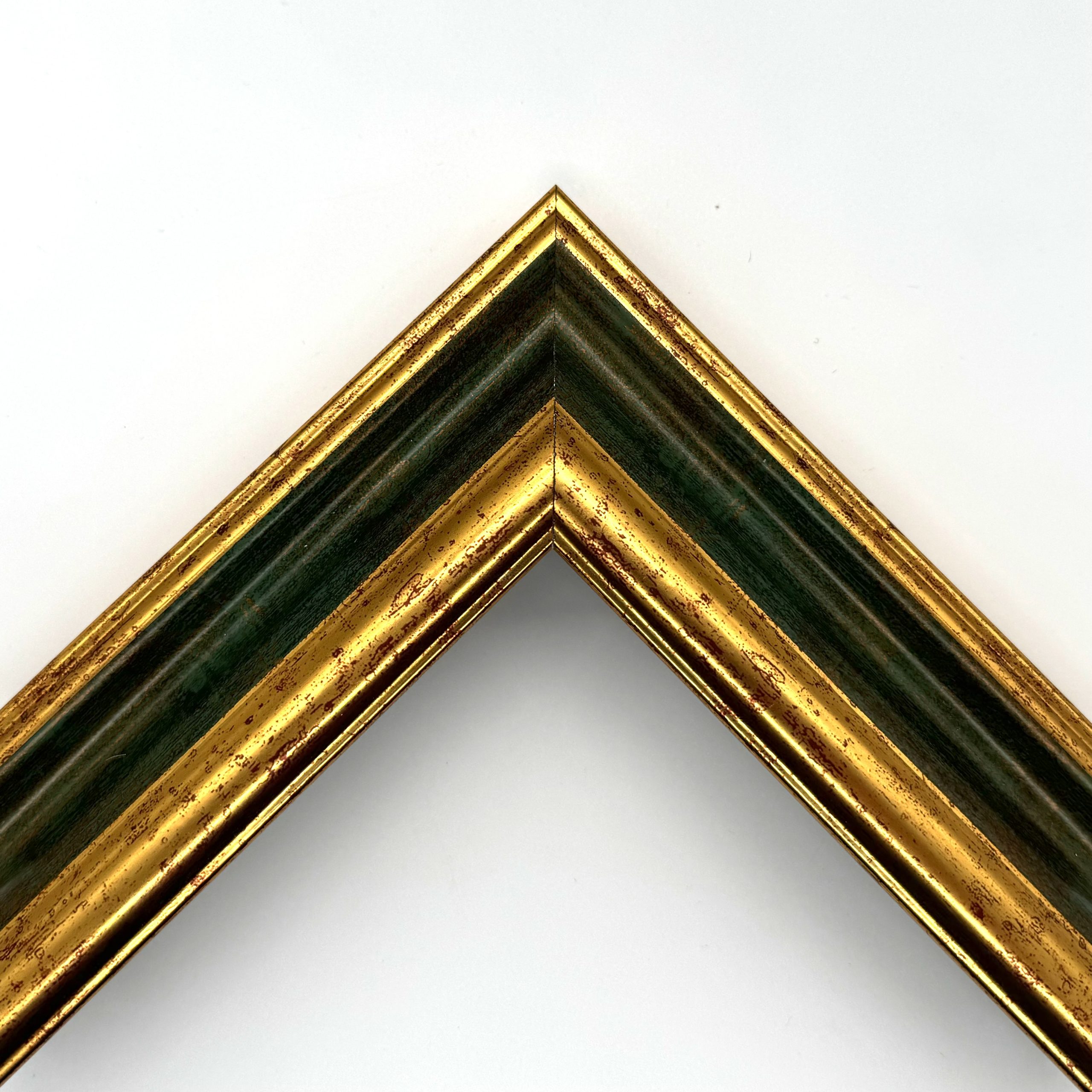 Gold-green films mouldings for canvas art. 651F44H