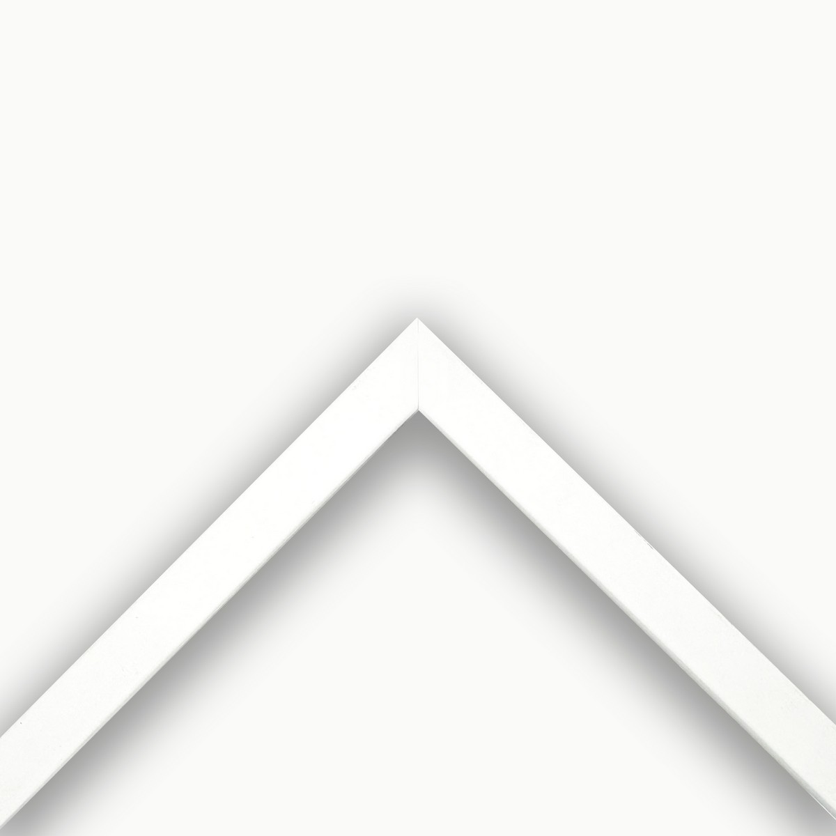 White coloured matte lacquered flat mouldings art. 141339OP